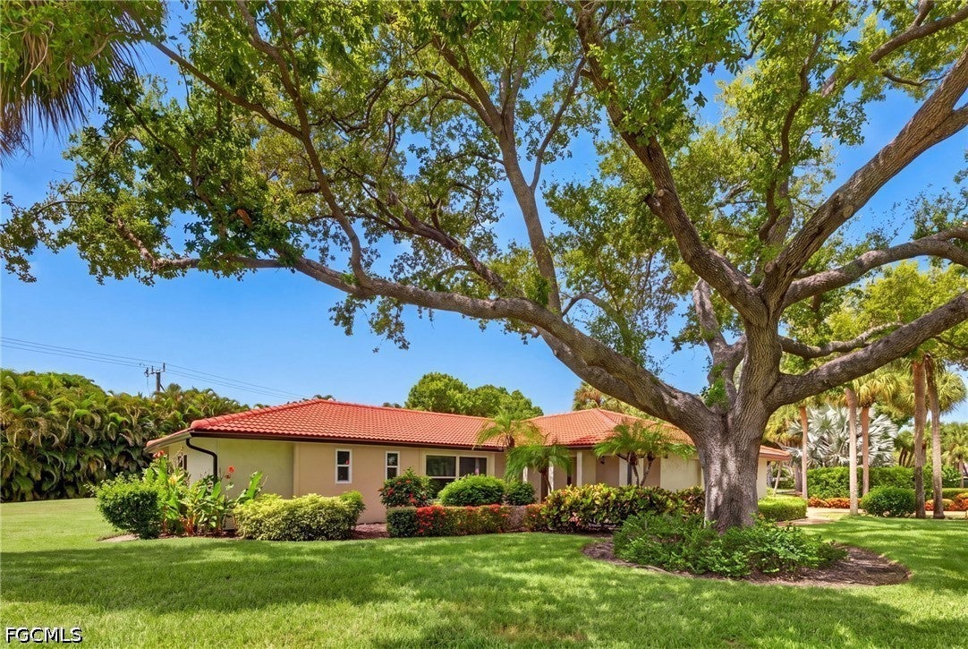 4478 Windjammer Ln, Fort Myers, FL 33919 photo
