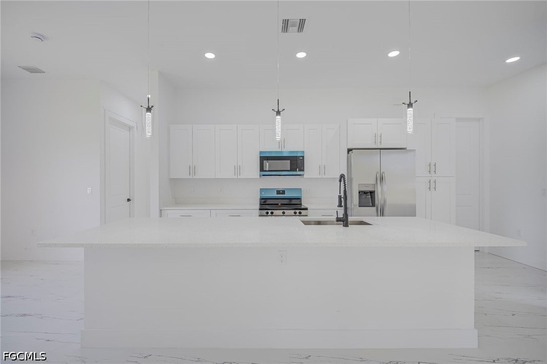 931 Barcelona St, Lehigh Acres, FL 33974 photo