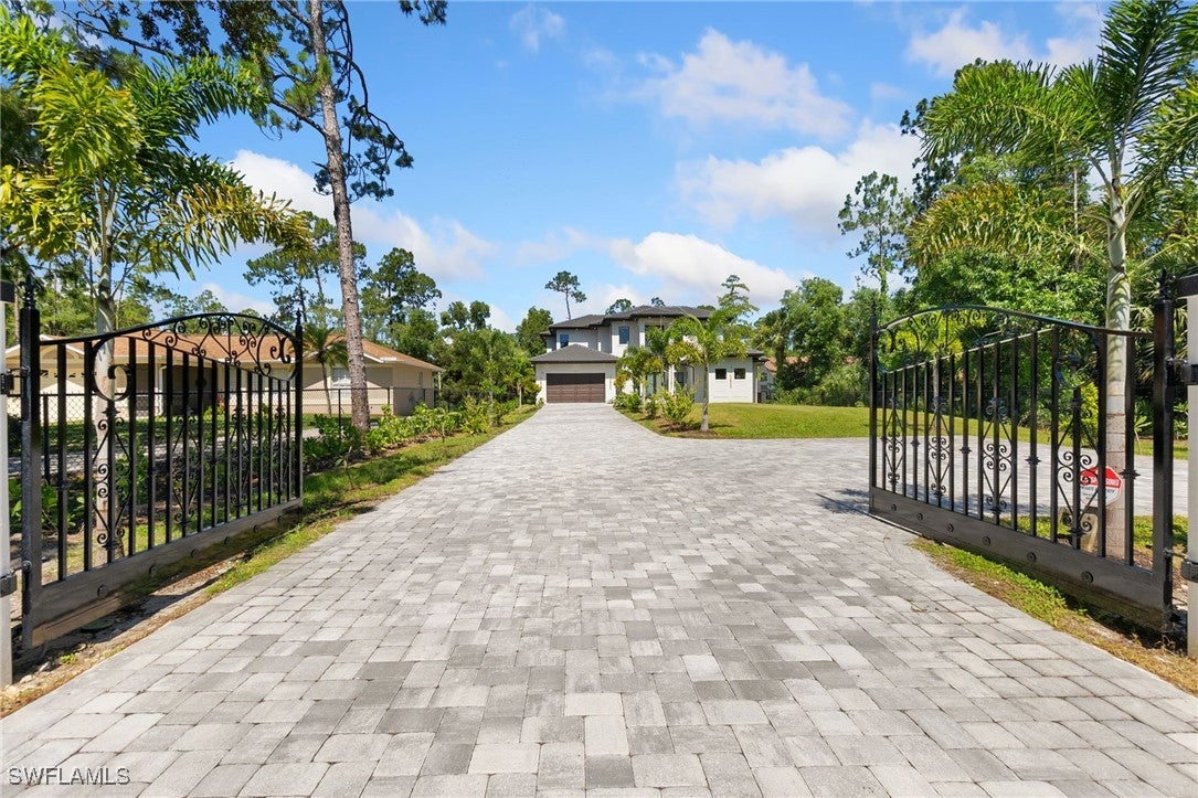 2227 21 St, Naples, FL 34117 photo