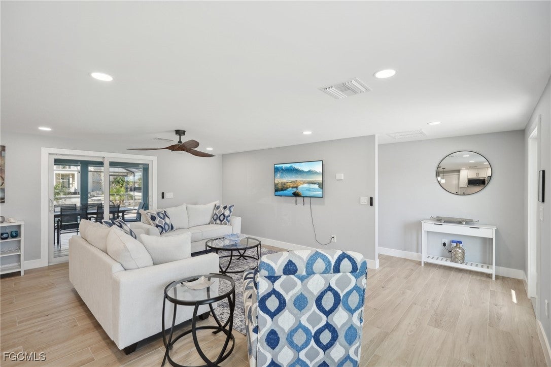 301 Seminole Way, Fort Myers Beach, FL 33931 photo