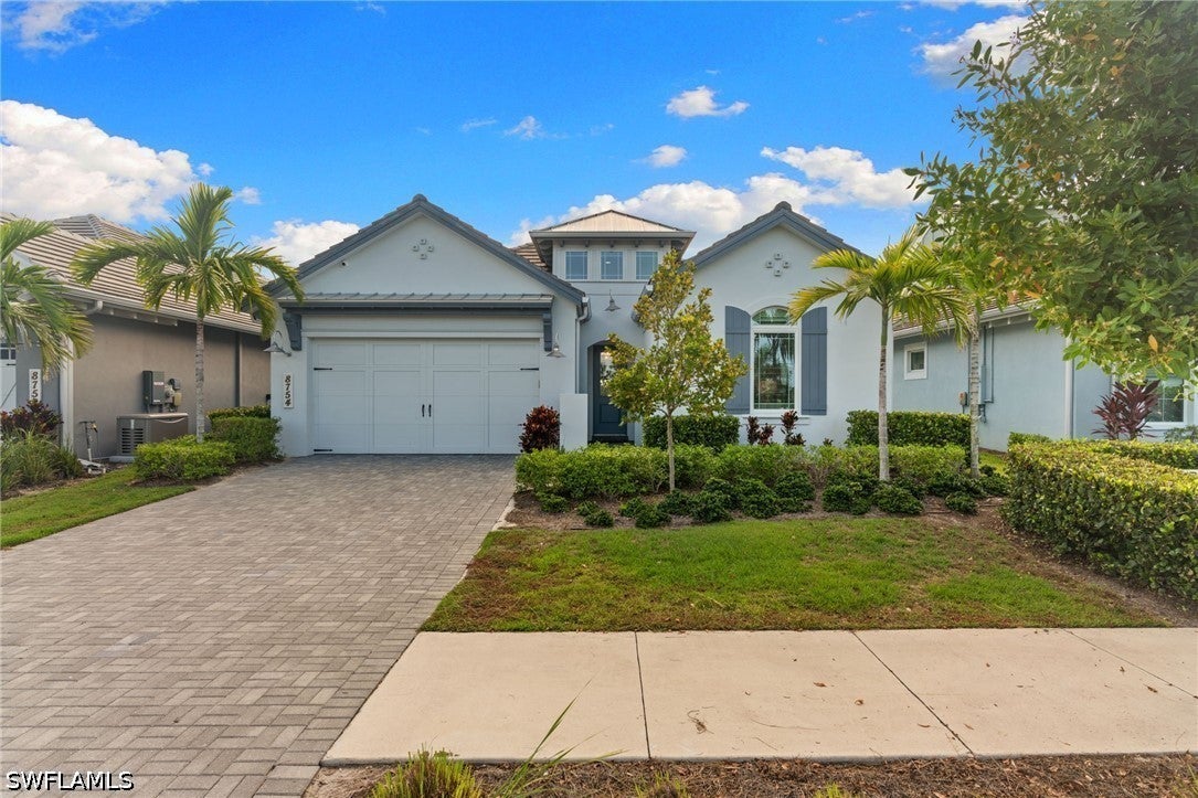 8754 Calypso Ct, Naples, FL 34112