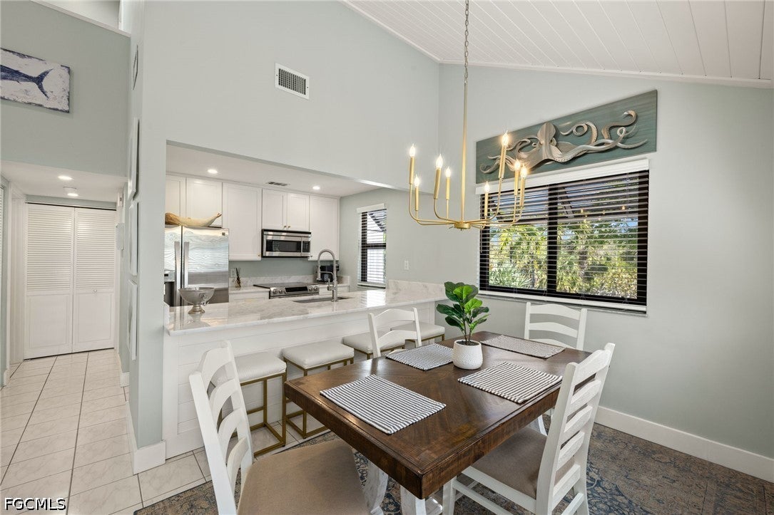 974 Greenwood Ct, Sanibel, FL 33957 photo