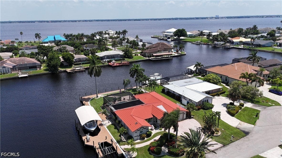1957 SE 36 St, Cape Coral, FL 33904 photo