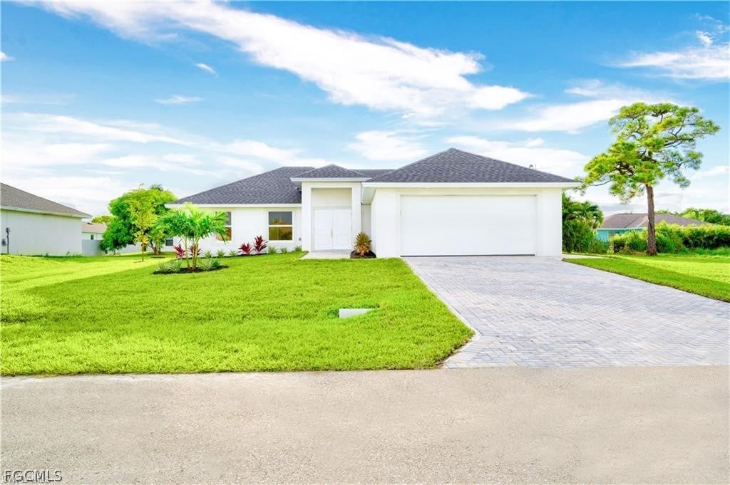 4610 SW 9 Pl, Cape Coral, FL 33914 photo