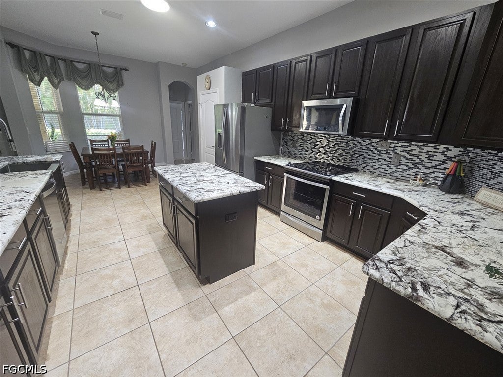 3033 Via Rialto St, Fort Myers, FL 33905 photo