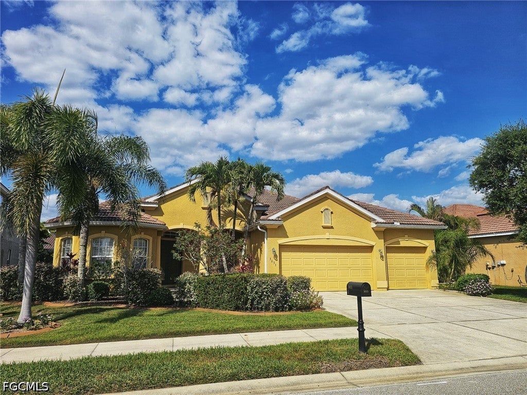3033 Via Rialto St, Fort Myers, FL 33905 photo