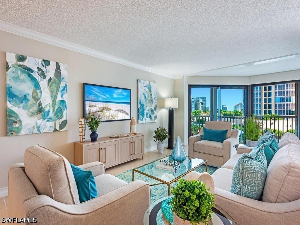 4401 Gulf Shore Blvd, Naples, FL 34103