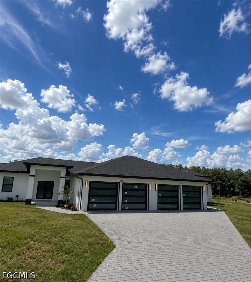 2924 Wallace Ave, Lehigh Acres, FL 33973
