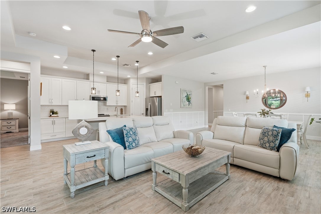 14796 Windward Ln, Naples, FL 34114