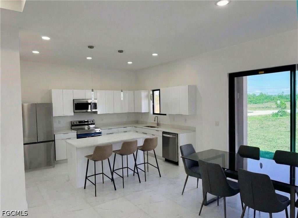 4333 NW 34 Ln, Cape Coral, FL 33993 photo