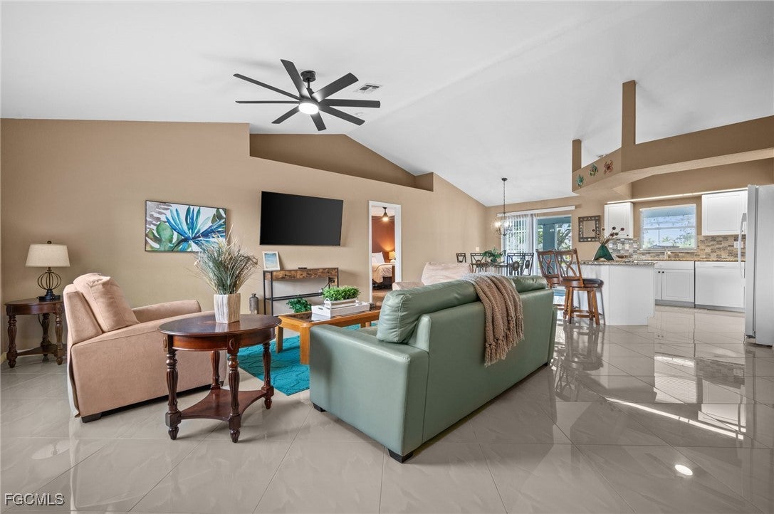 1214 SW Santa Barbara Pl, Cape Coral, FL 33991 photo