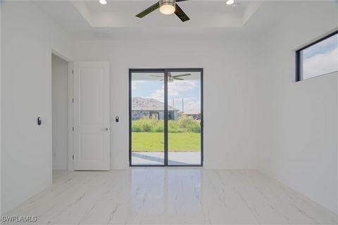 Single Family Residence in Lehigh Acres FL 1254 Nimitz Boulevard 11.jpg