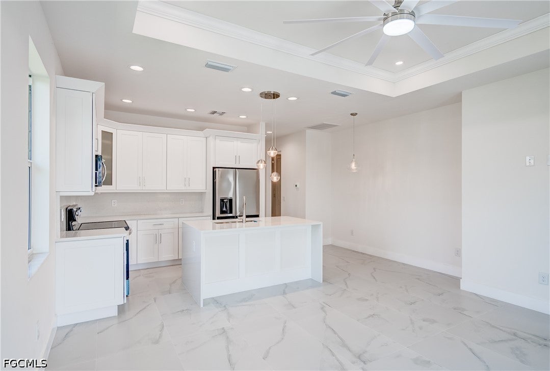 1105 SE 38 St, Cape Coral, FL 33904 photo