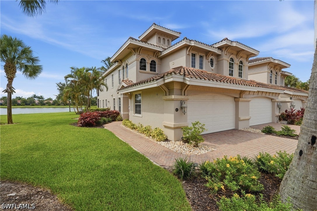 3191 Serenity Ct, Naples, FL 34114