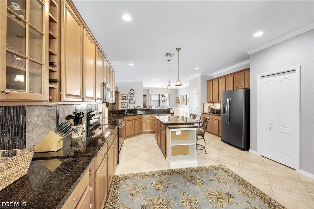 20377 Black Tree Ln, Estero, FL 33928 photo
