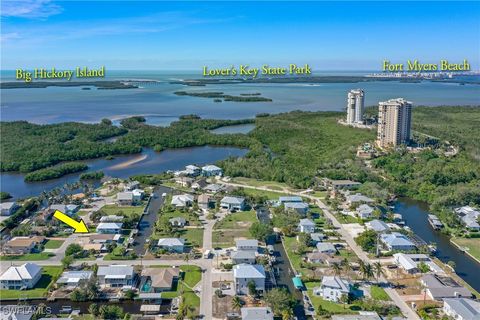 Single Family Residence in Bonita Springs FL 4730 Jackfish Street.jpg