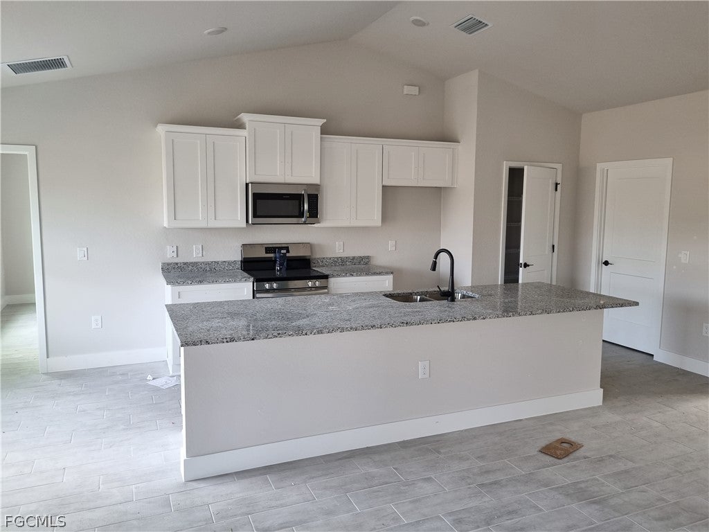 4354 NW 34 Ave, Cape Coral, FL 33993 photo