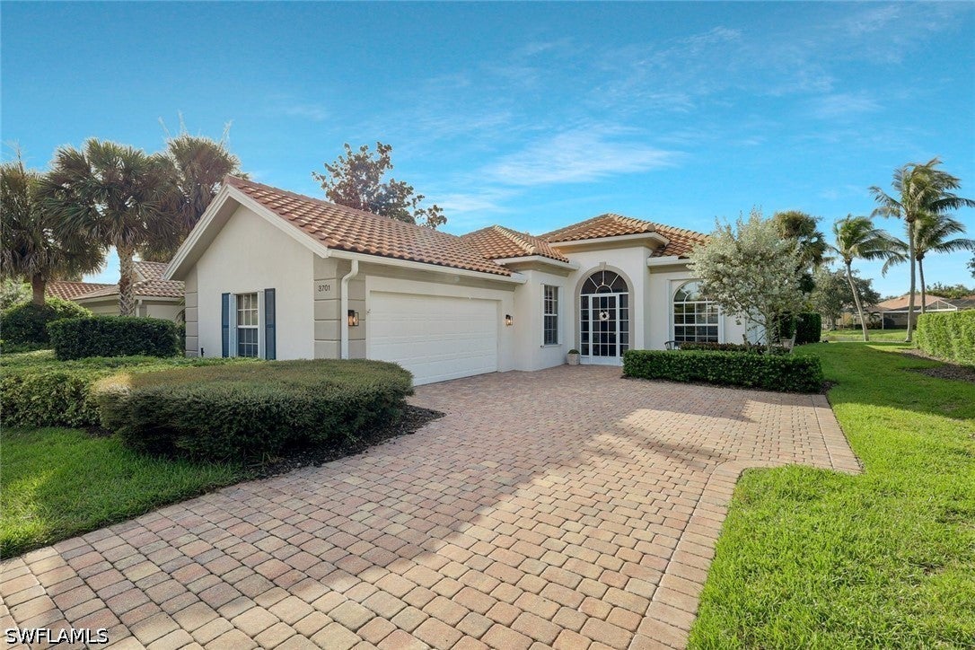 3701 Whidbey Way, Naples, FL 34119