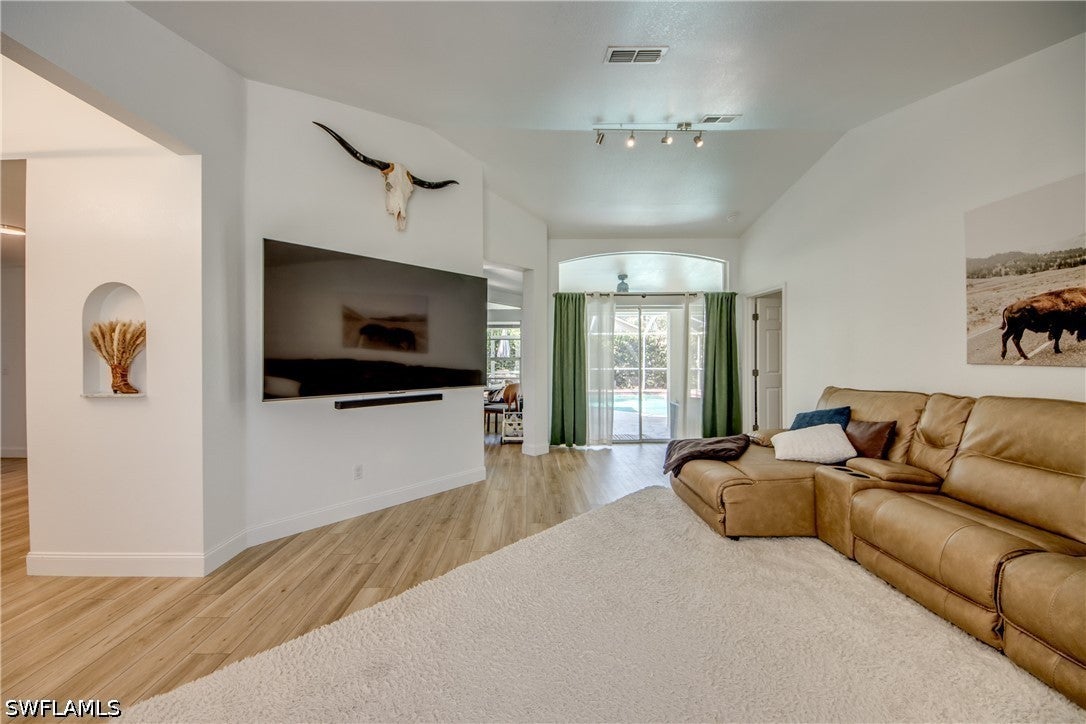 9910 Laketree Ct, Fort Myers, FL 33967 photo