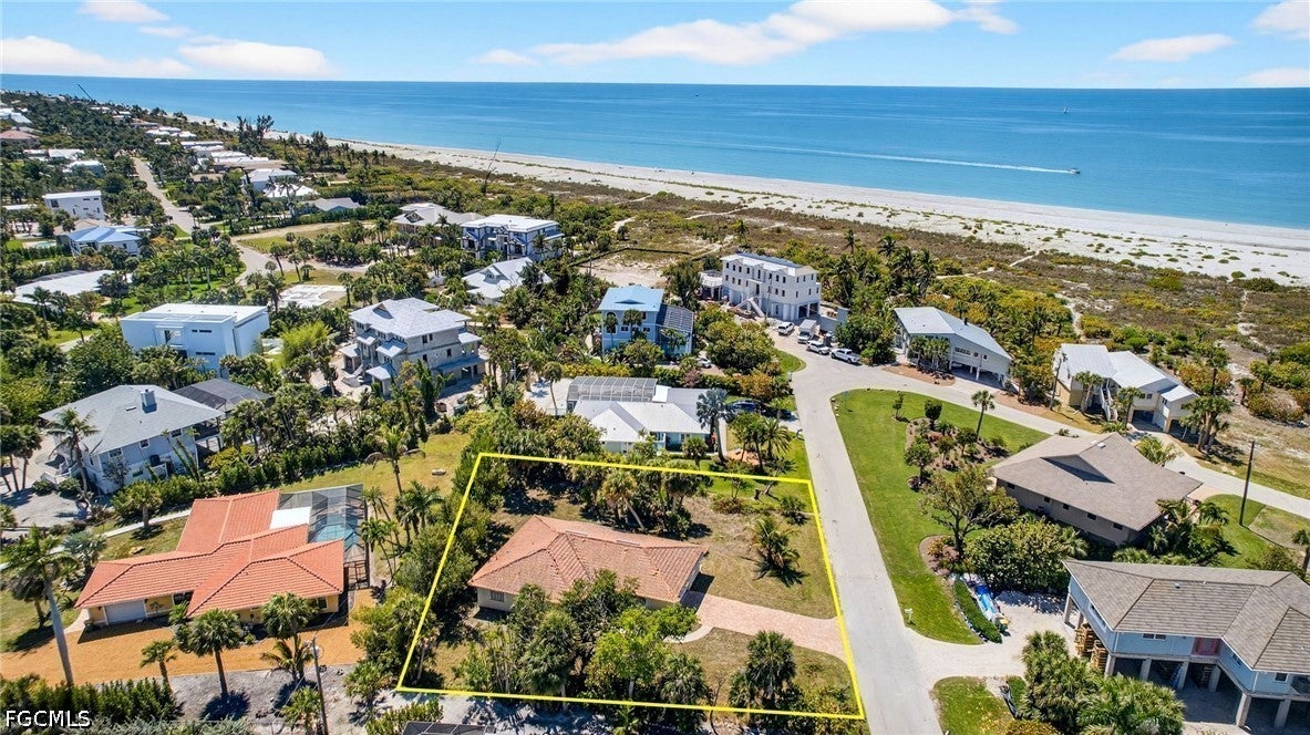 1314 Tahiti Dr, Sanibel, FL 33957 photo