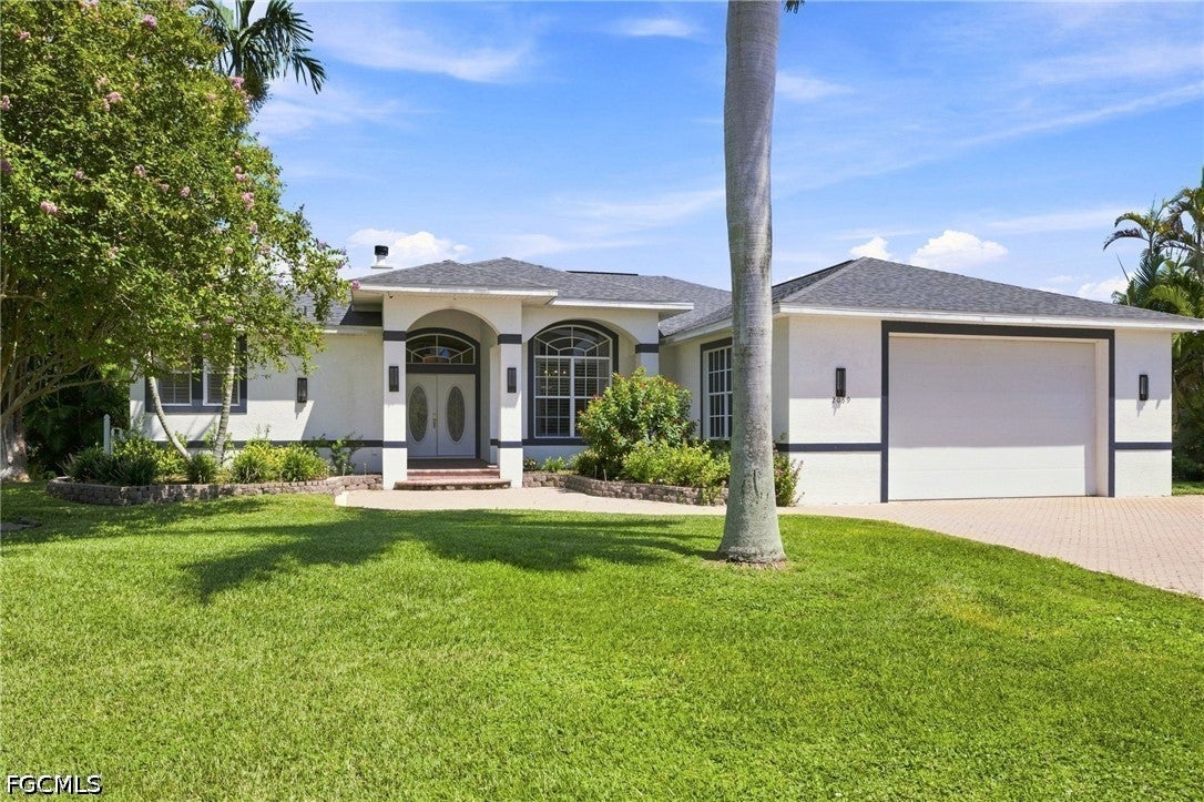 2059 Ottersrest Ln, Cape Coral, FL 33990 photo