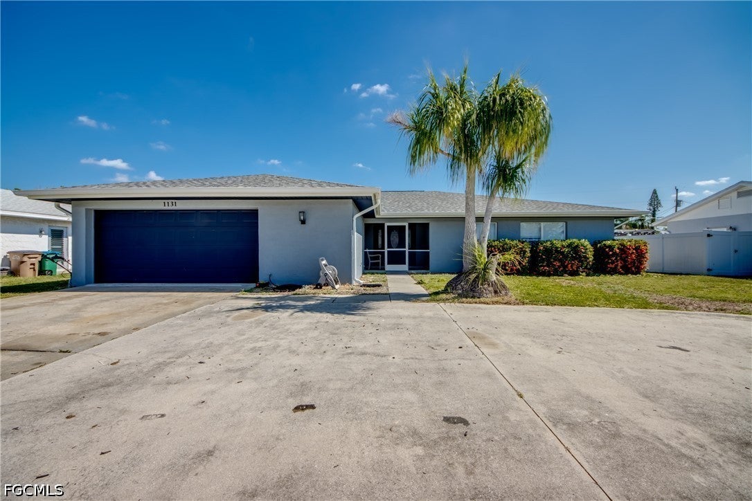 1131 SE 34 St, Cape Coral, FL 33904 photo