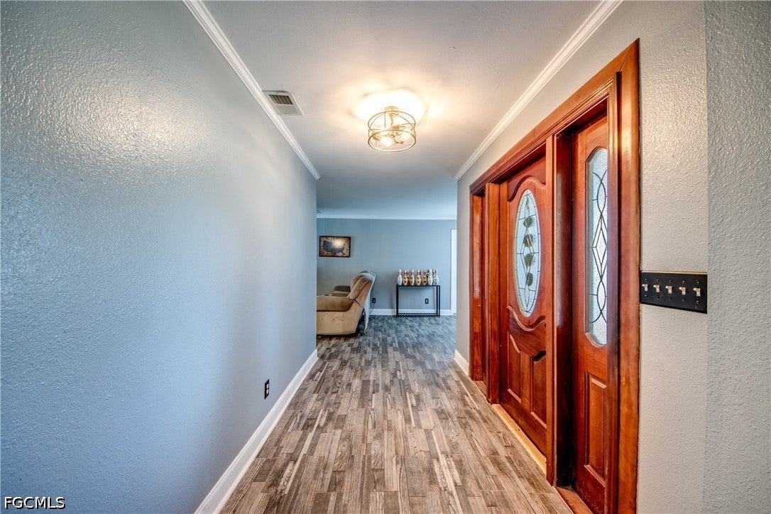 1131 SE 34 St, Cape Coral, FL 33904 photo