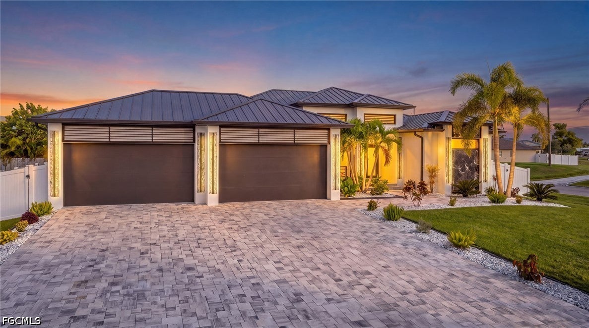 3719 SW 2 St, Cape Coral, FL 33991 photo