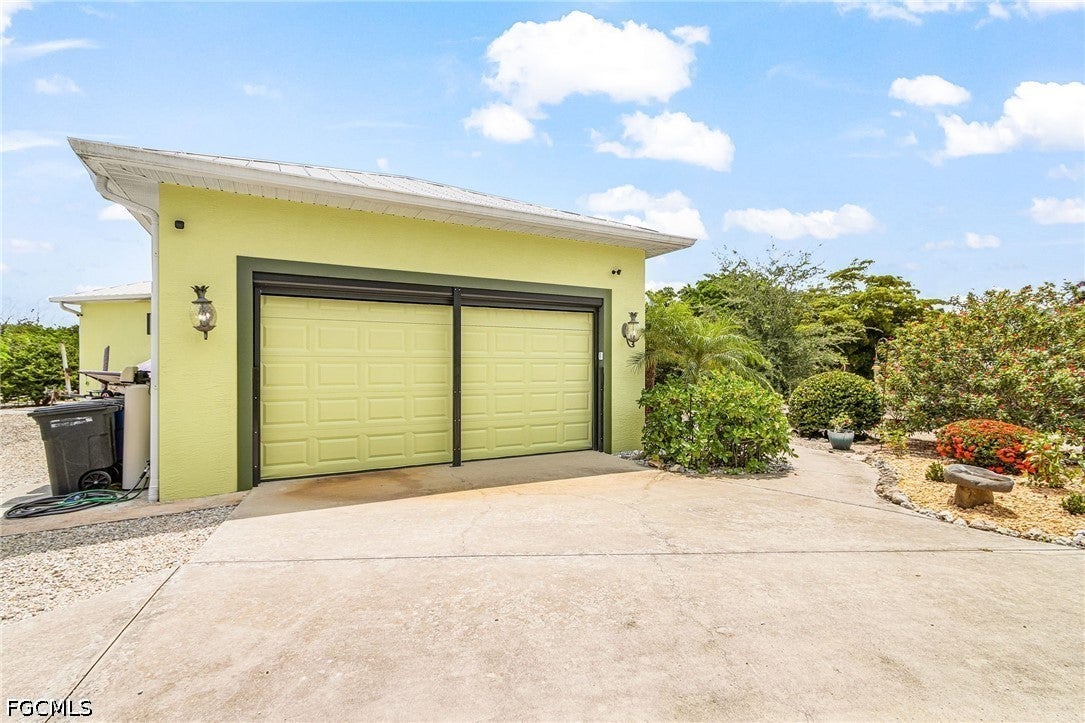 4931 Island Acres Ct, Saint James City, FL 33956 photo