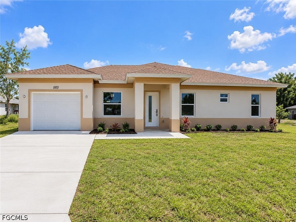 1103 1101 Harold Ave, Lehigh Acres, FL 33973