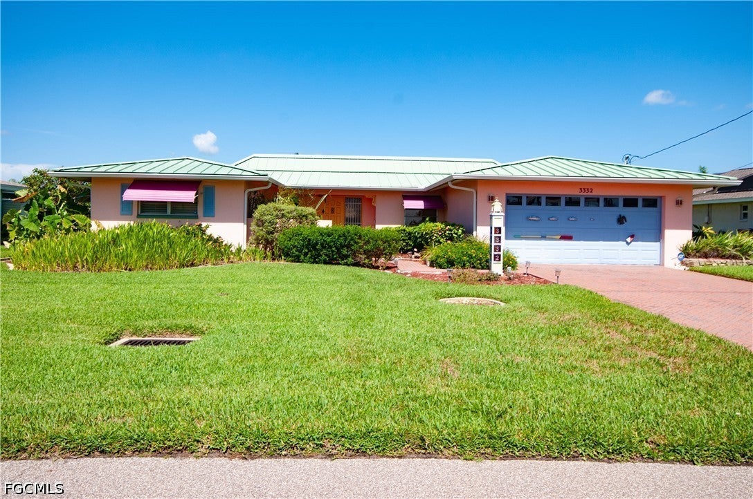 3332 SE 19 Ave, Cape Coral, FL 33904 photo