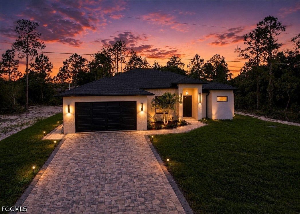 915 Lincoln Ave, Lehigh Acres, FL 33972 photo