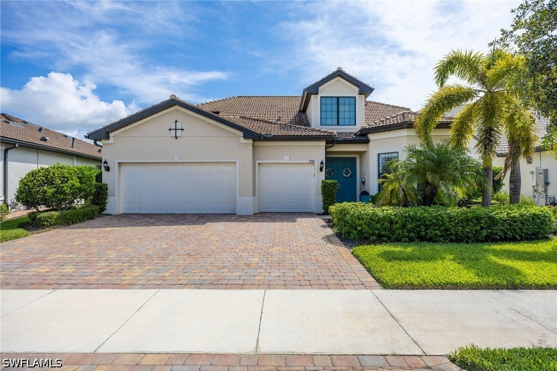 7759 Winding Cypress Dr, Naples, FL 34114