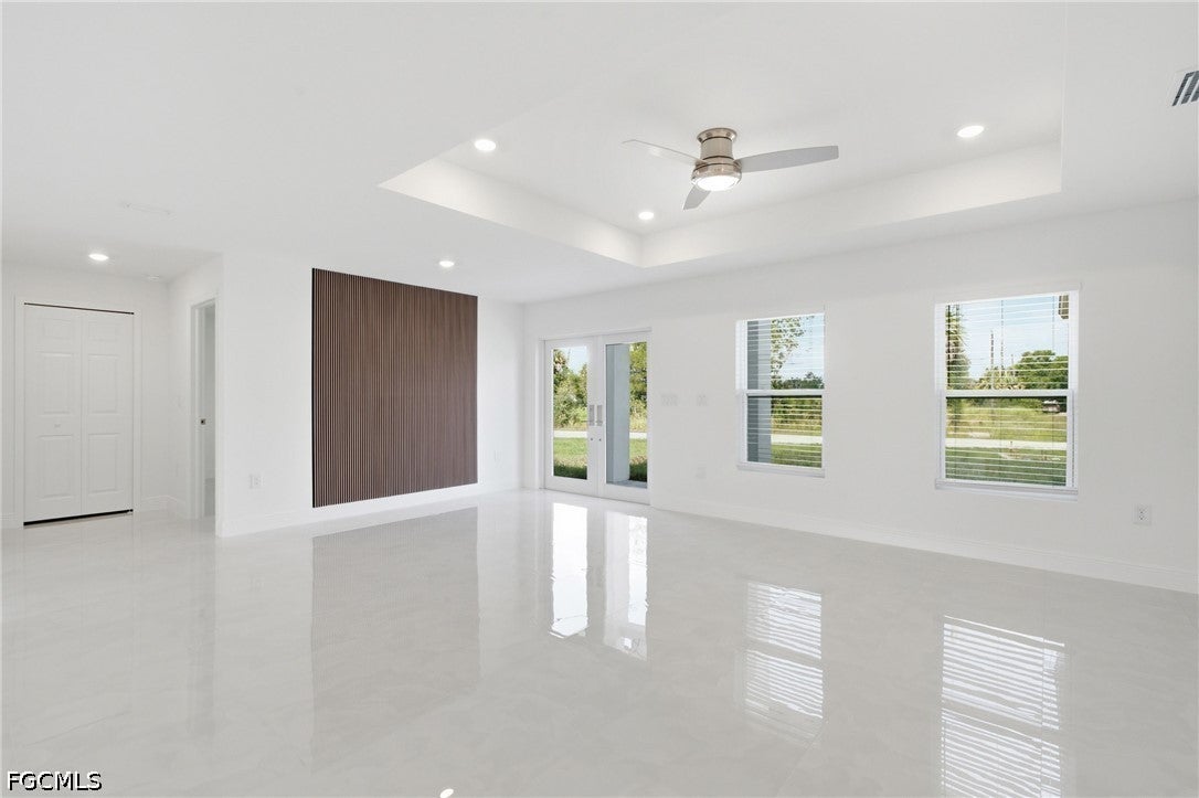 645 Whitmore Loop, Lehigh Acres, FL 33972 photo
