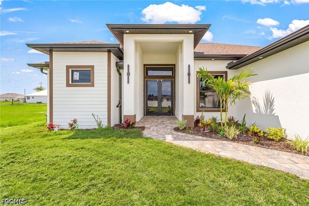 7 SW 19 Pl, Cape Coral, FL 33991 photo