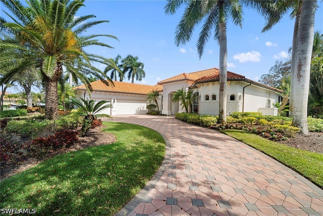 7620 Palmer Ct, Naples, FL 34113