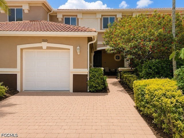 9575 Roundstone Cir, Fort Myers, FL 33967 photo