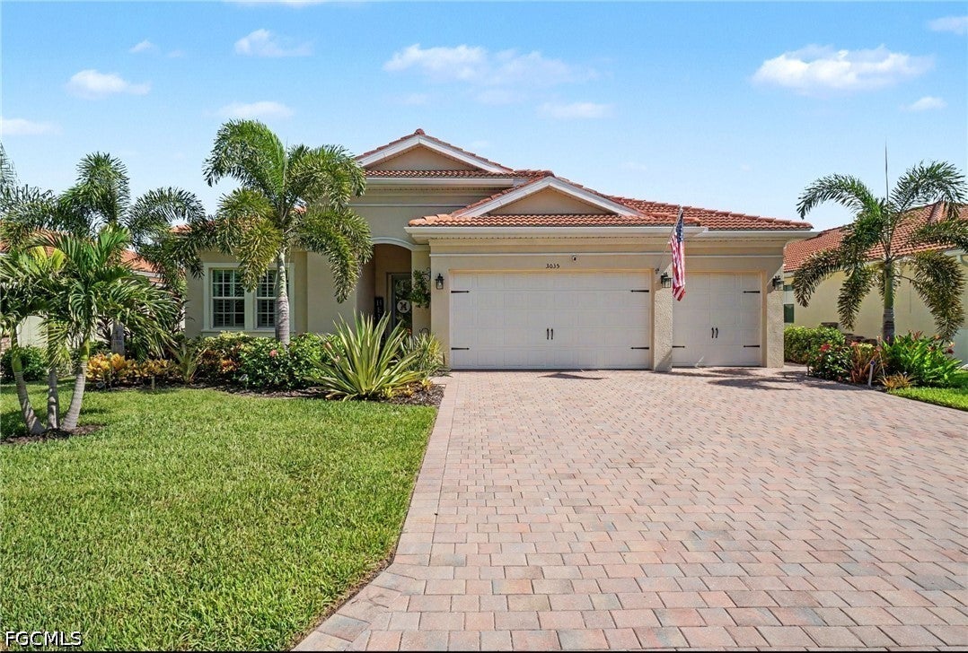 3035 Apple Blossom Dr, Alva, FL 33920 photo
