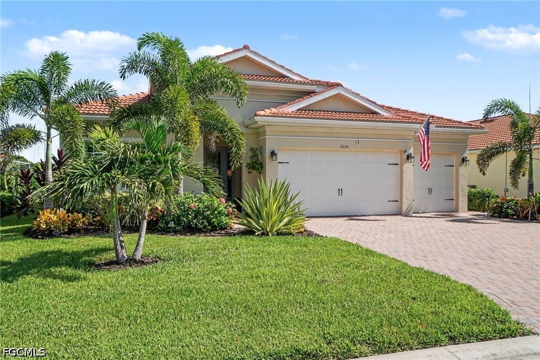 3035 Apple Blossom Dr, Alva, FL 33920 photo