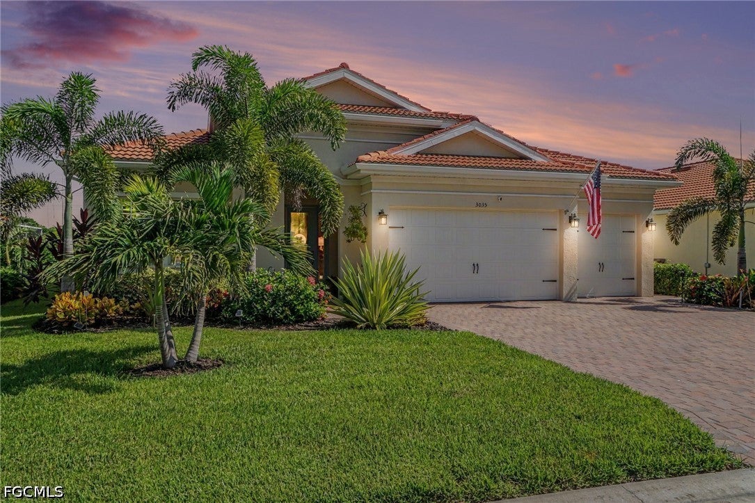 3035 Apple Blossom Dr, Alva, FL 33920 photo