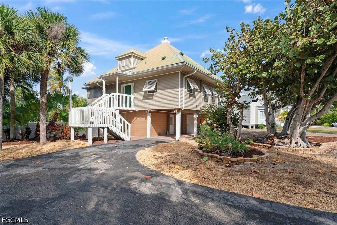 1410 Sand Castle Rd, Sanibel, FL 33957 photo