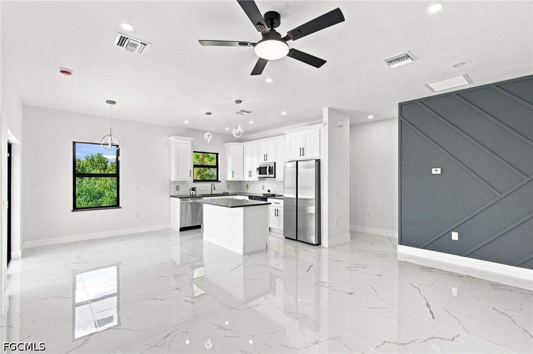 2818 13 St, Lehigh Acres, FL 33976 photo