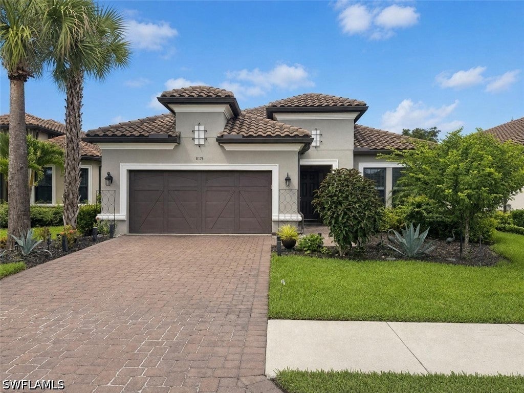 8174 Lucello Terrace, Naples, FL 34114