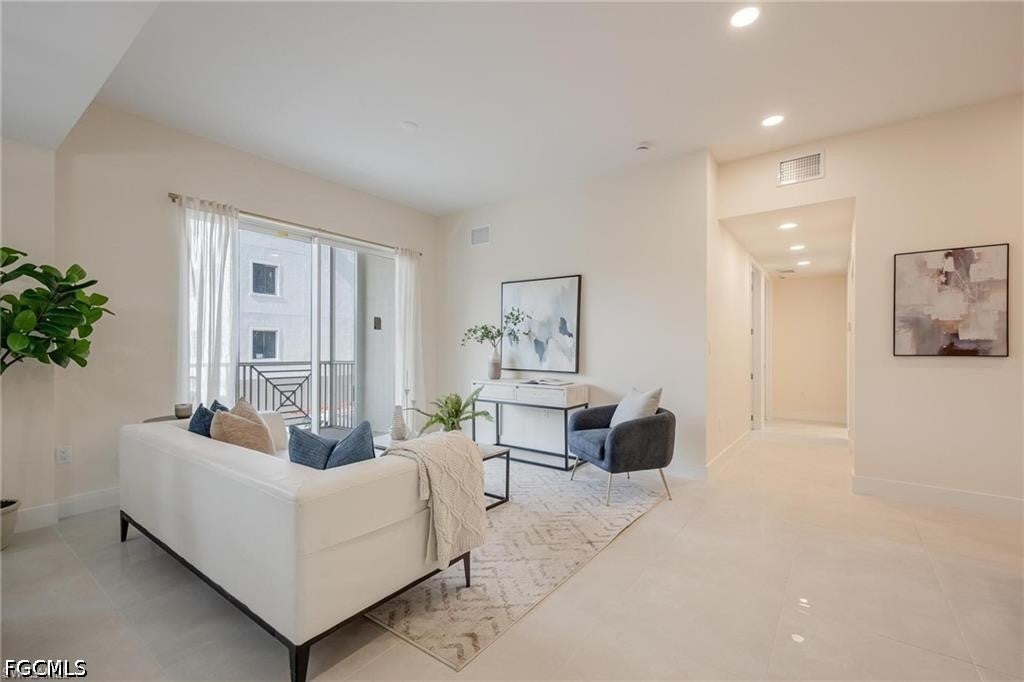 26589 Rosewood Pointe Dr #B 308, Bonita Springs, FL 34135 photo