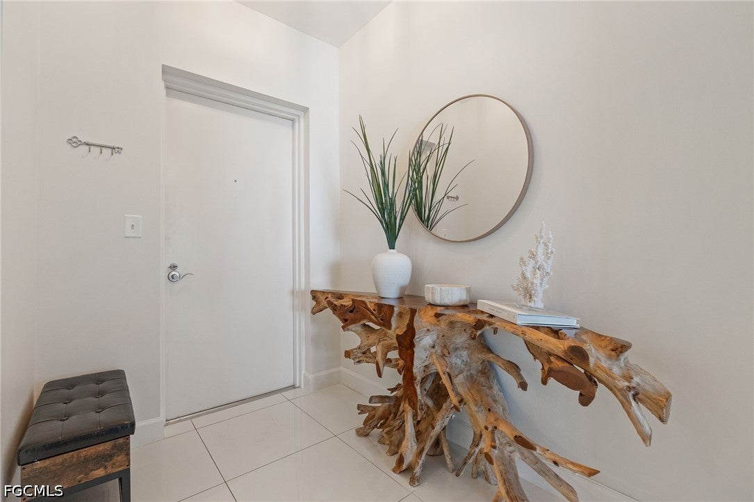 3000 Oasis Grand Blvd #1705, Fort Myers, FL 33916 photo