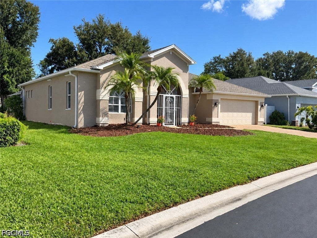 14820 Lake Olive Dr, Fort Myers, FL 33919 photo