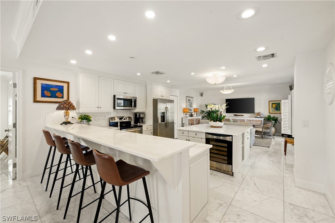 292 14 Ave, Naples, FL 34102