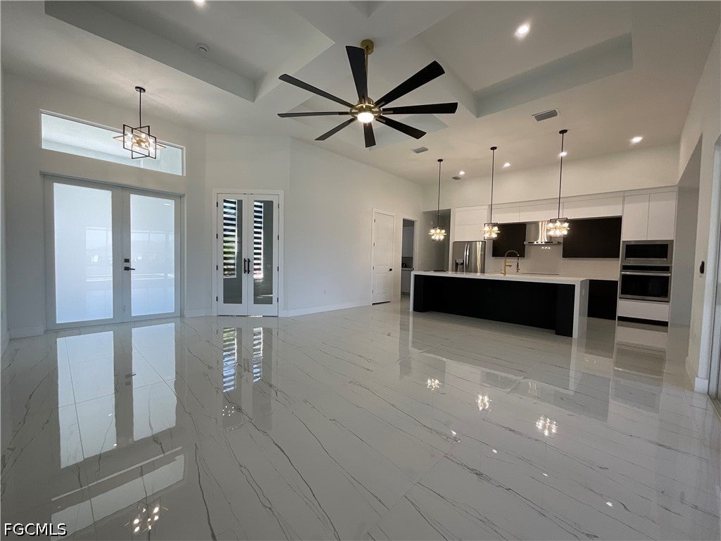 335 SW 31 Pl, Cape Coral, FL 33991 photo