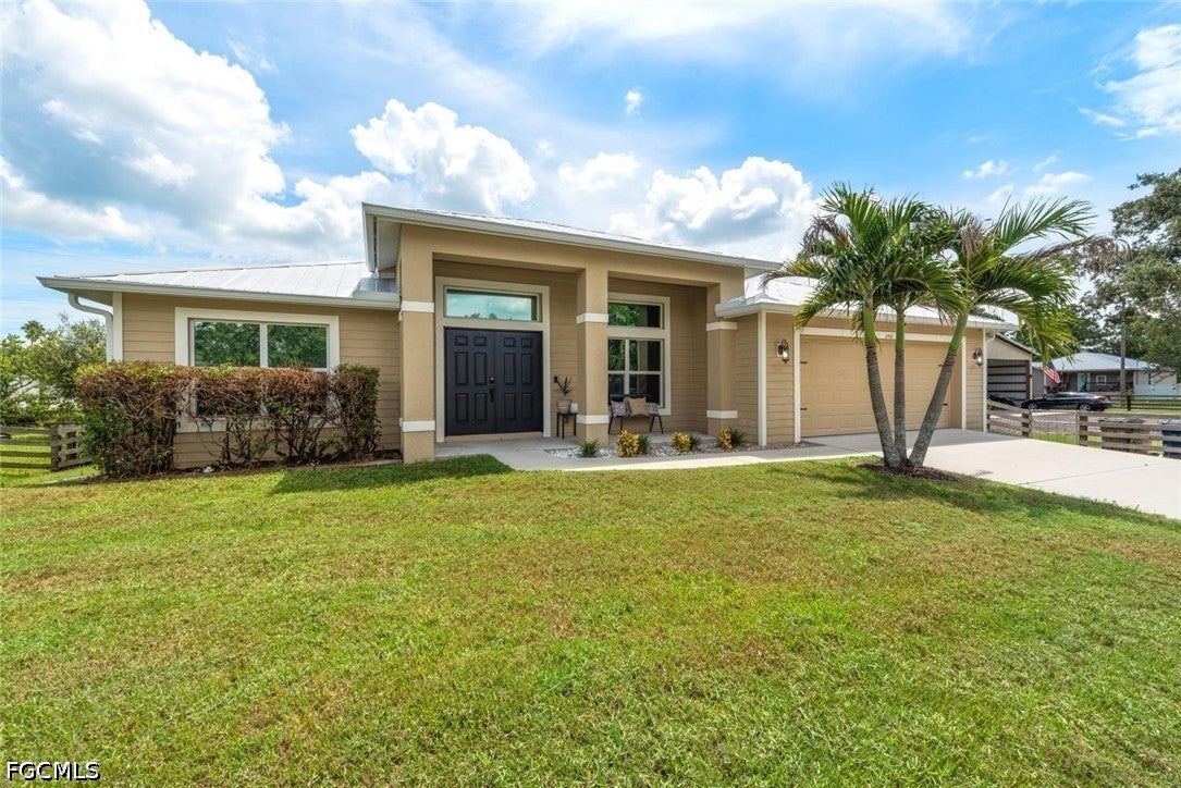 2401 Leavitt Rd, Alva, FL 33920 photo