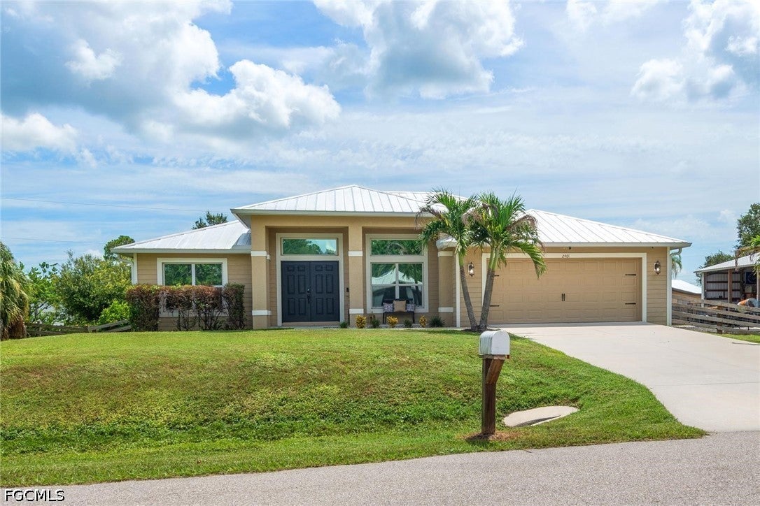 2401 Leavitt Rd, Alva, FL 33920 photo